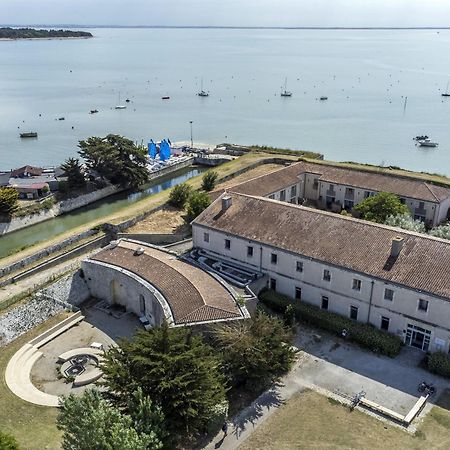 Residence Pierre & Vacances Le Fort De La Rade Ile d'Aix Exterior photo
