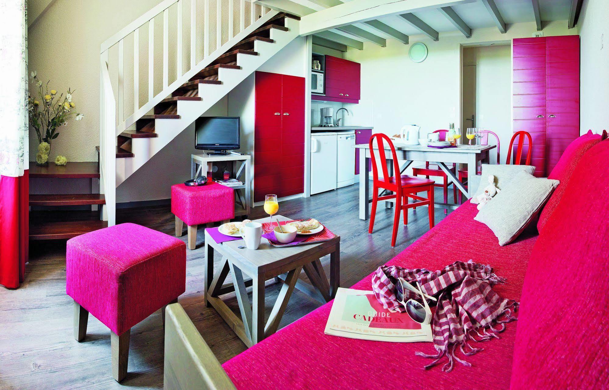 Residence Pierre & Vacances Le Fort De La Rade Ile d'Aix Exterior photo